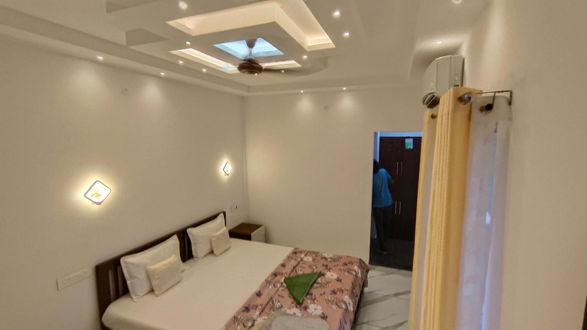 Marari Lotus Beach Villa Марарикулам Экстерьер фото