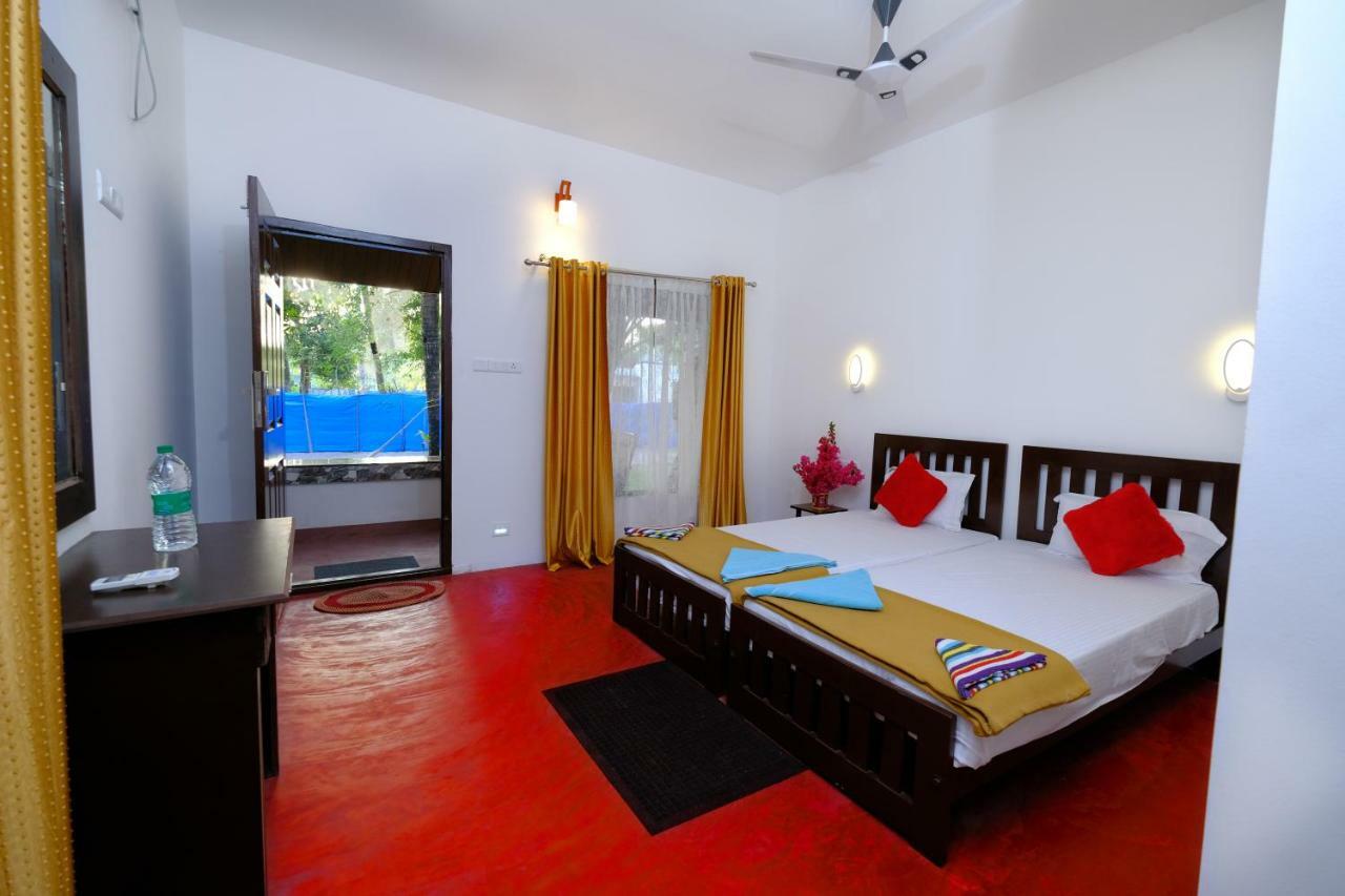 Marari Lotus Beach Villa Марарикулам Экстерьер фото